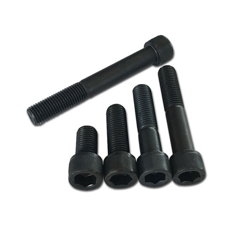 Itim na half-thread hexagon socket screw